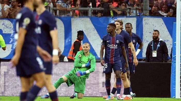 曼队的球员, 阿格尔德头, 舍瓦利耶还